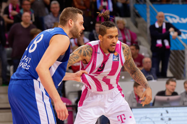 他们采用了 他们采用了