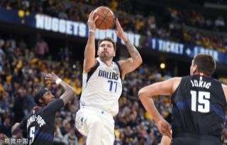 在体育界 在体育界