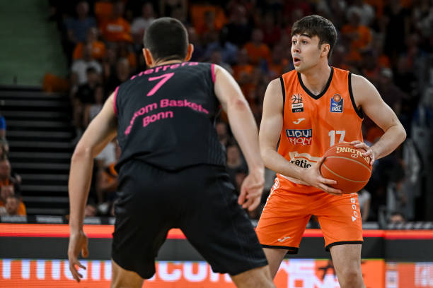 与德甲高强 与德甲高强