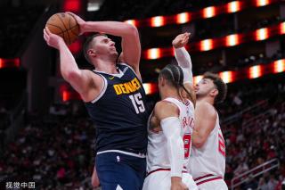 瞬间引发了 瞬间引发了